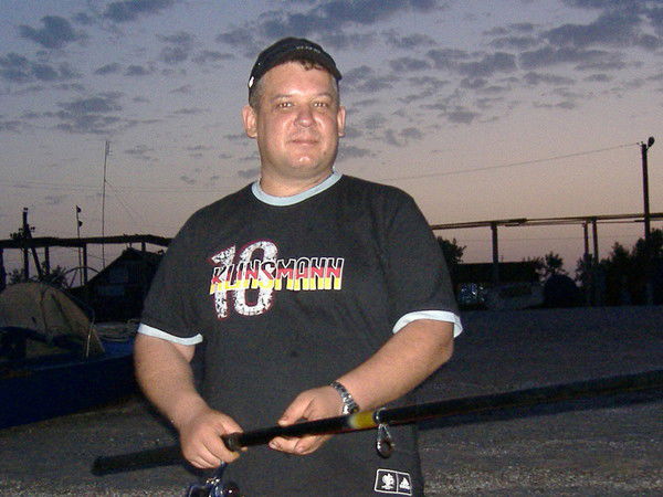 Костя Шемовнев