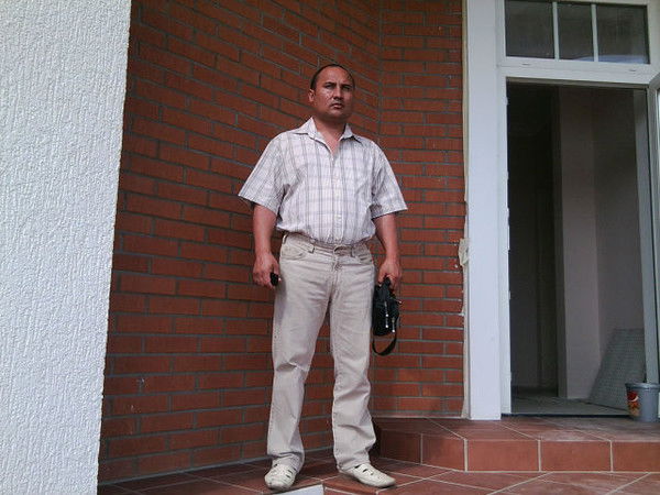 Азамат Авезметов