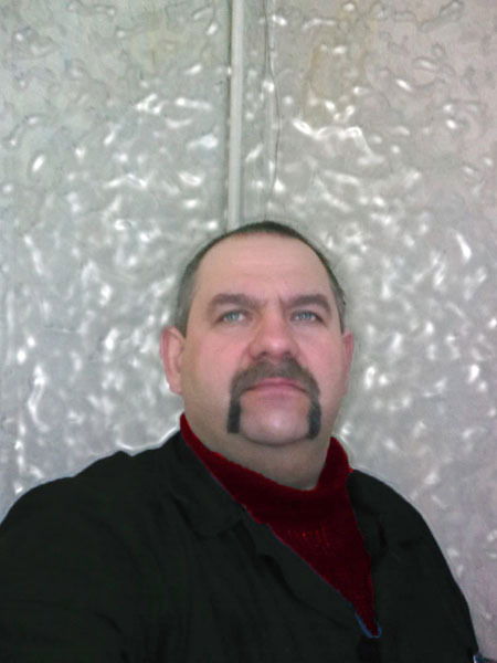 Александр Остапенко