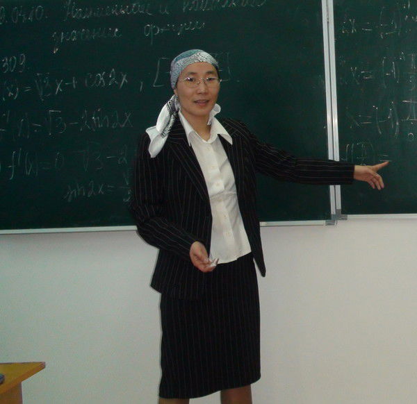 Нурбиби Иманбаева