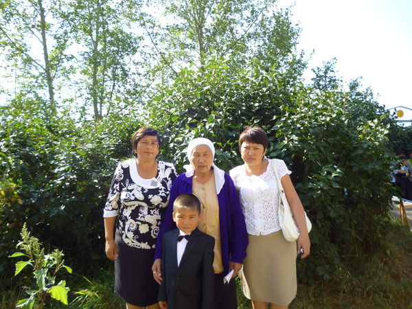 Шолпан Дюсекова