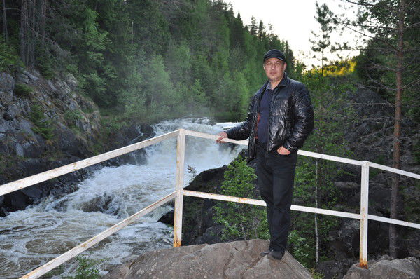 Игорь Неуймин