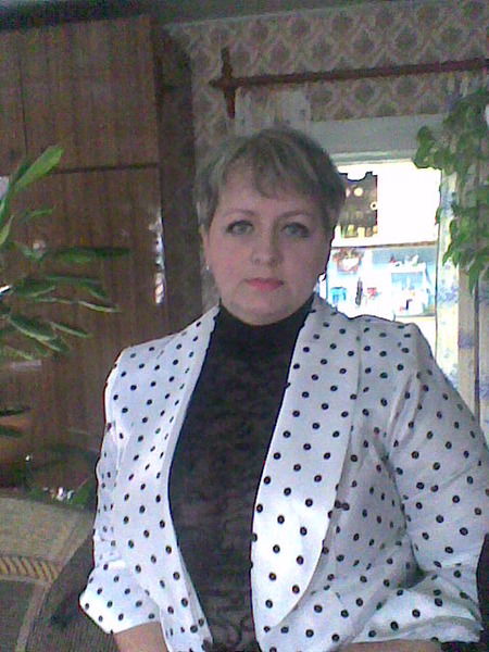 Елена Хлестова