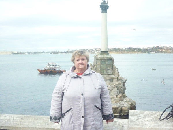 Людмила Панова