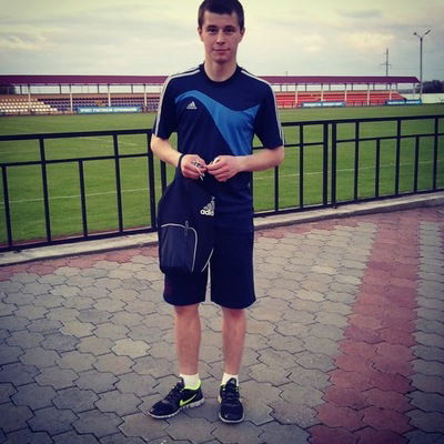 Олег Семенов