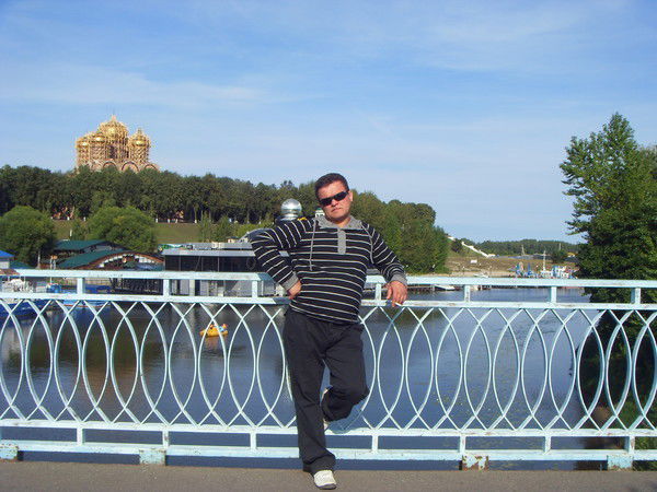 Владимир Орешин