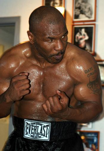 Данекер Ахметов