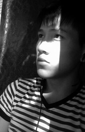 ~Как Не Крутись~ ~А Попа Сзади~