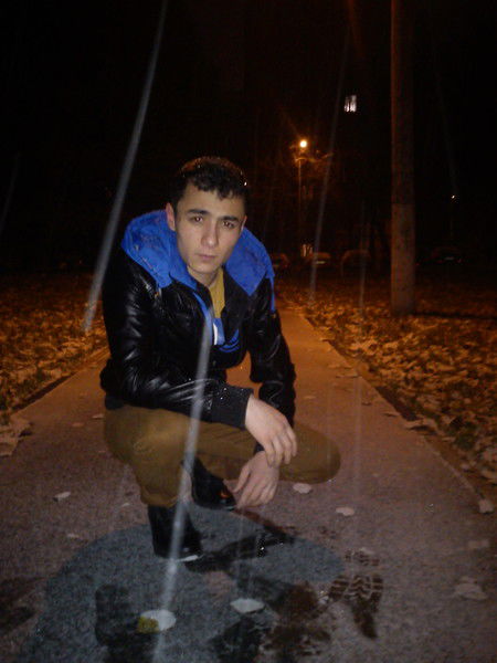 Ислом Икромов