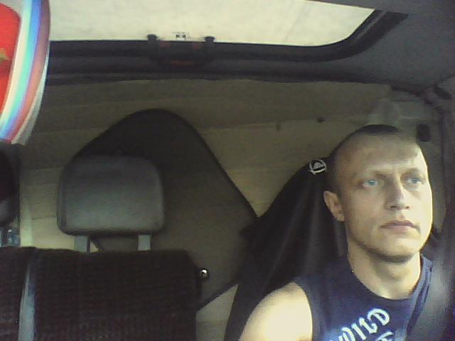 Константин Белозерцев