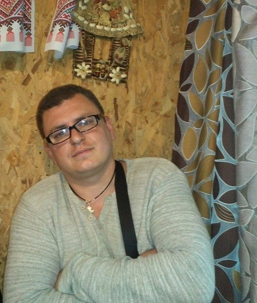 Виктор Алиби