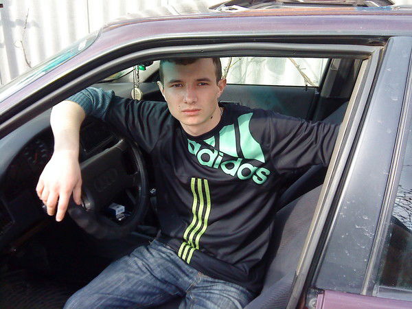 Максим Жуков