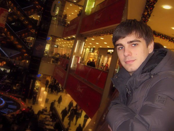 Владимир Котов