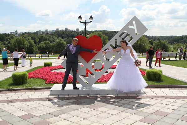 Оля Мельникова