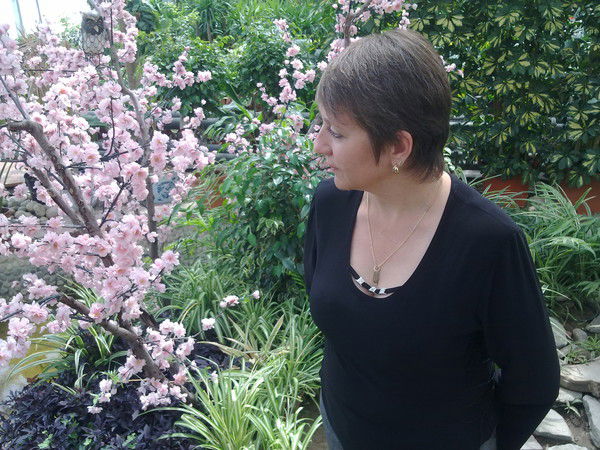 Елена Закира