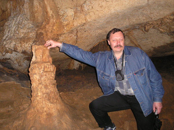 Владислав Петров