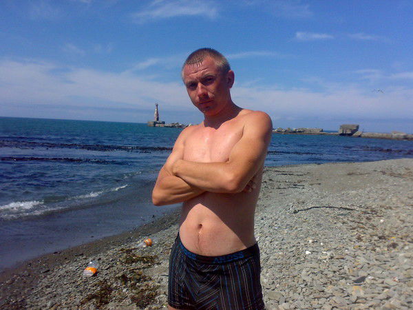 Владимир Околелов