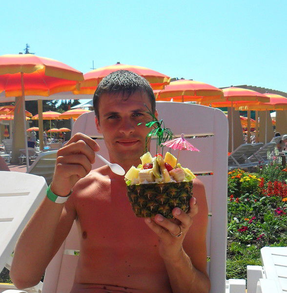 Олег Андреев