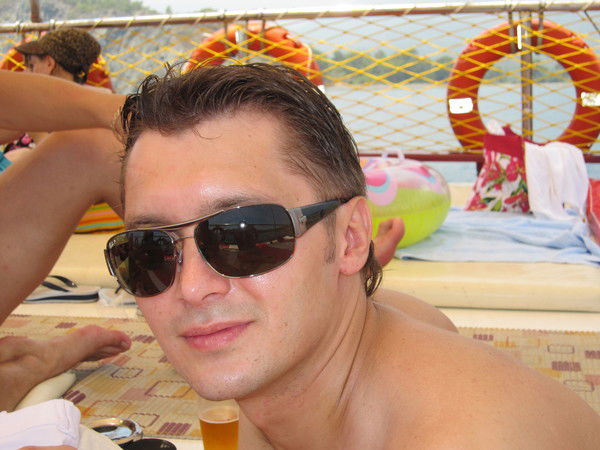 Денис Конышев