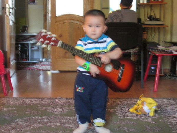 Сымбат Молдаканов