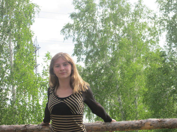 Катя Елесина