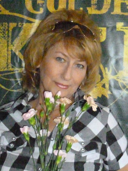 Оля Белякова