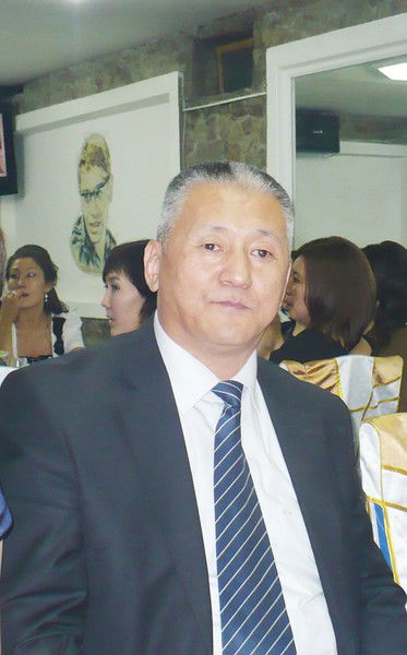 Серик Мукашев