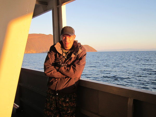 Максим Зверев