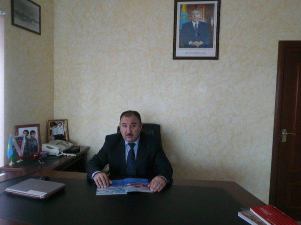 Эльдар Ахмедов