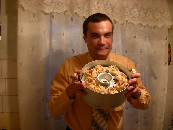 Виталий Надин