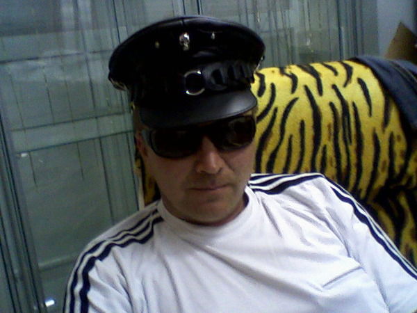 Олег Подогов