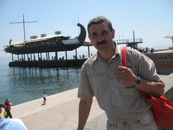 Юрий Тарасов