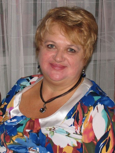 Людмила Сафронова