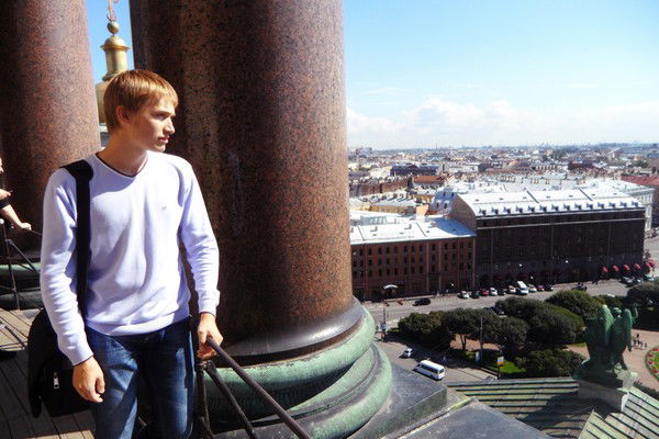 Александр Зырянов