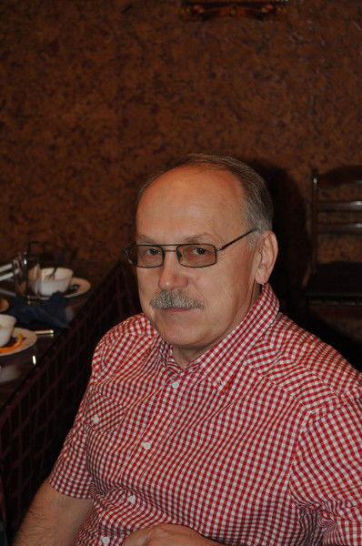 Владимир Яковлев