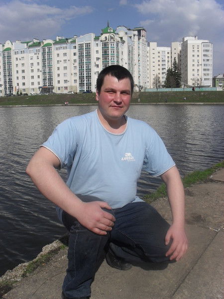 Роман Мемет