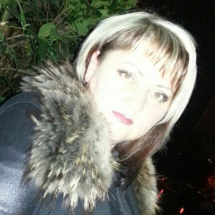 Аня Пузикова