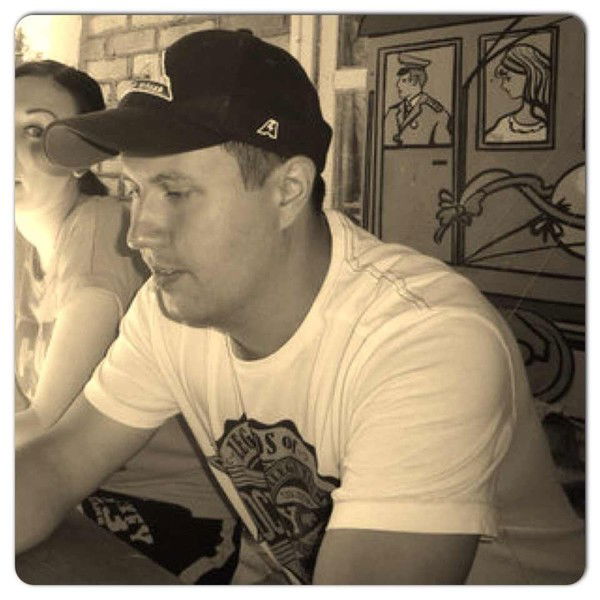 Олег Андреев