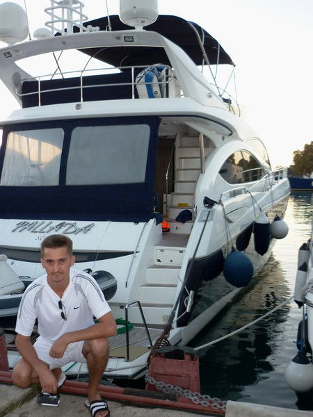 Роман Кулаков