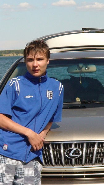 Илья Голенцев