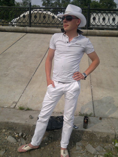 Андрей Кадобный