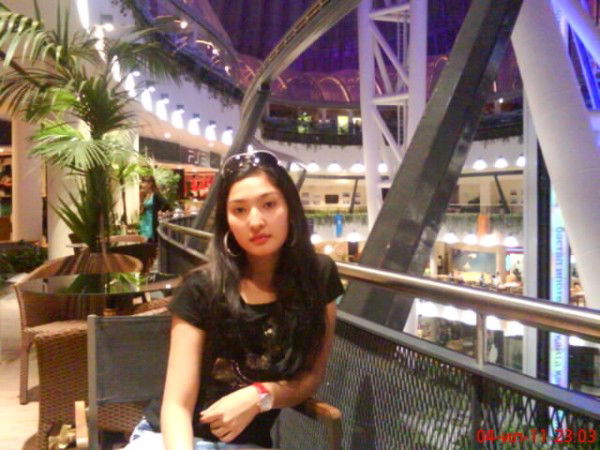 Анель Саринова