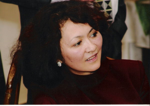 Гузаль Валиханова