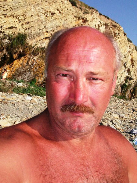 Андрей Антоненко