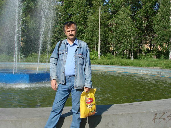 Юрий Набока