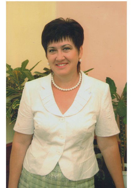 Елена Семёнова