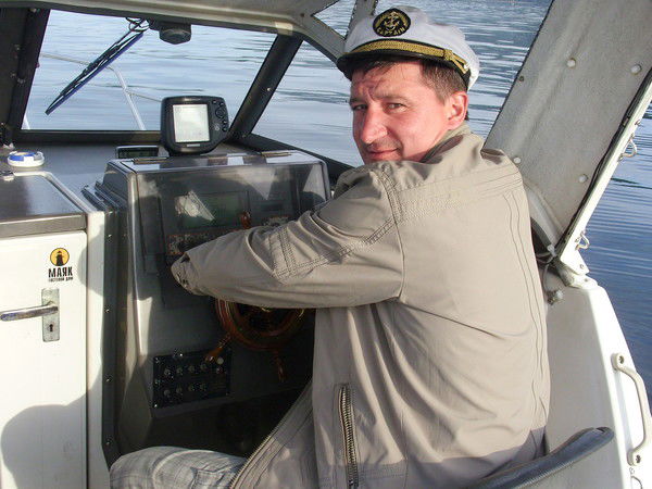 Александр Лазарев