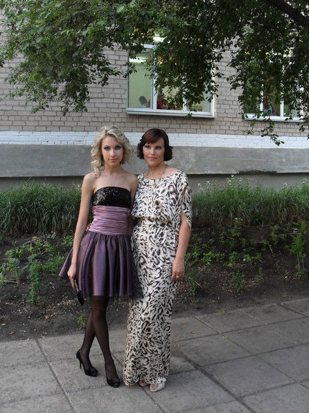 Елена Суркова