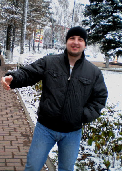 Сергей Жекю