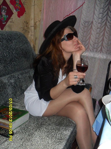 Елена Максимова